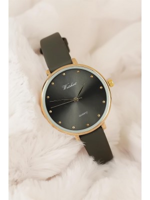 Yeşil Deri Kordonlu Gold Metal Kasa Bayan Saat