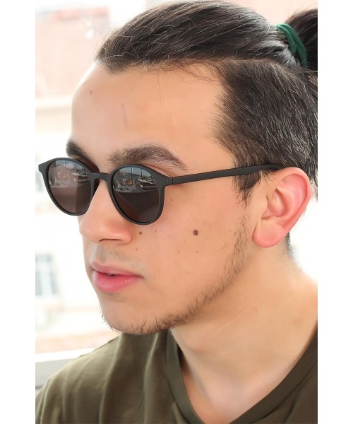 Oval Siyah Renk Çerçeveli Erkek Güneş Gözlüğü